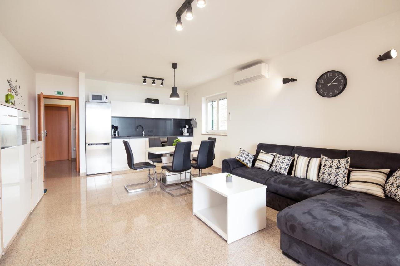 Seaview Apartment Lea Ičići 外观 照片
